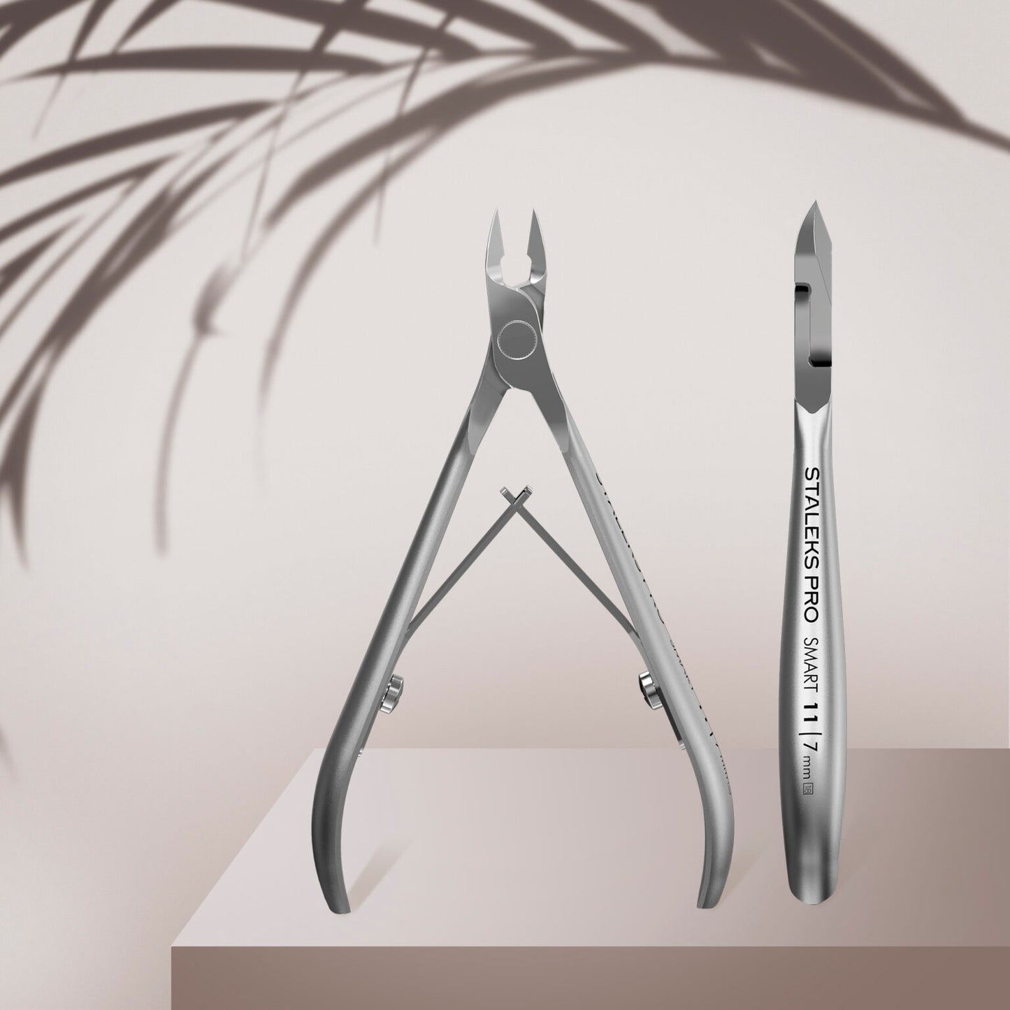 Alicates profesionales para cutículas SMART 11 7 mm NS-11-7