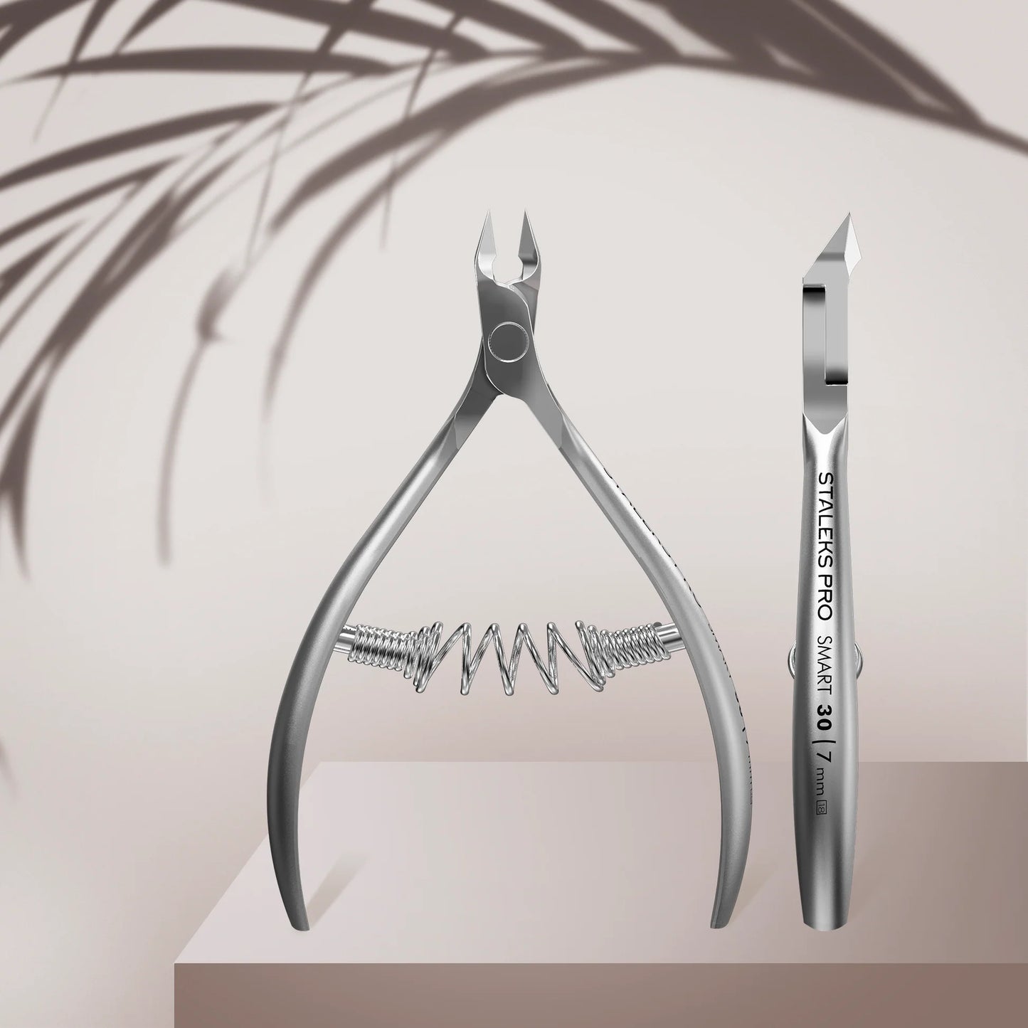 Alicates profesionales para cutículas SMART 30 7 mm NS-30-7