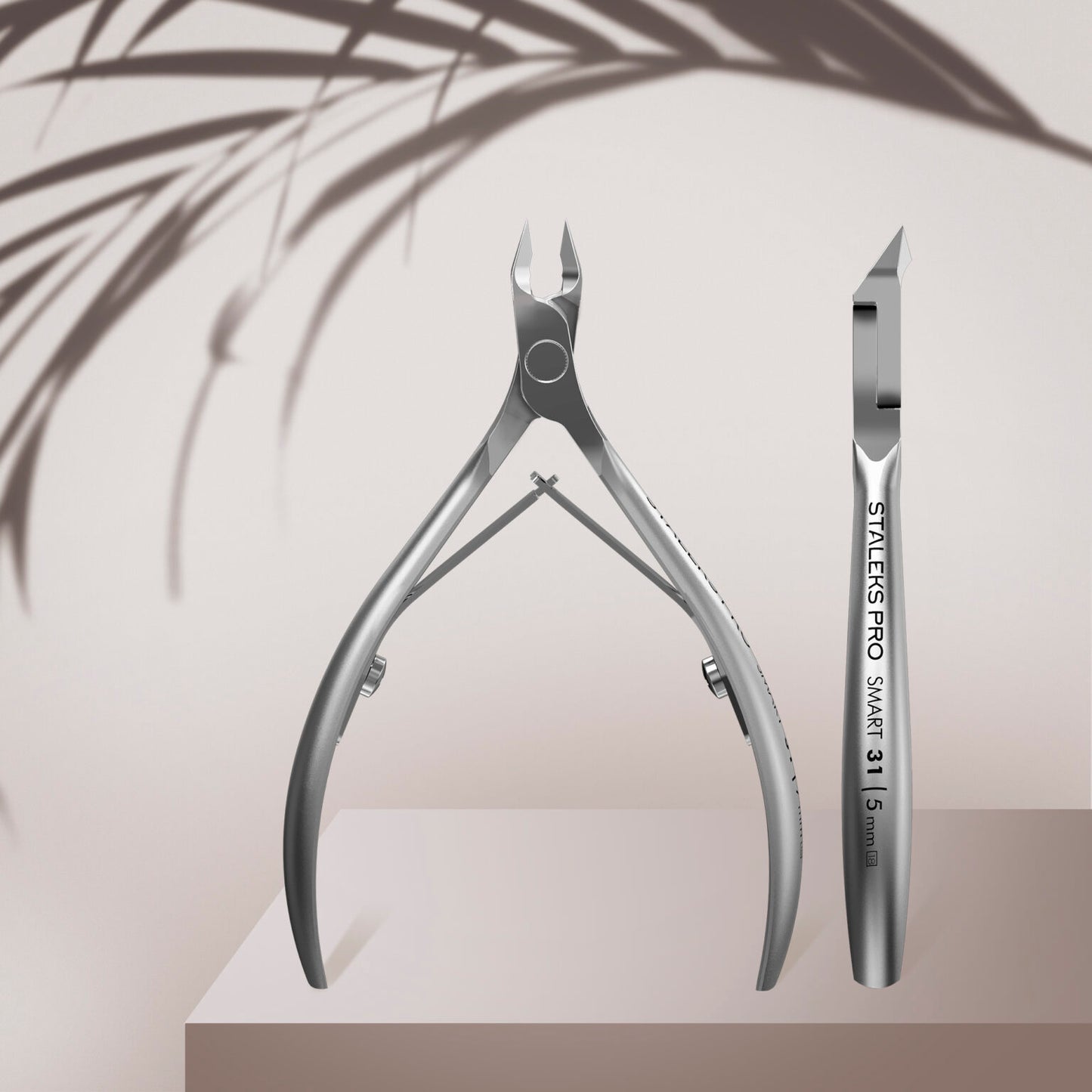 Alicates profesionales para cutículas SMART 31 5 mm NS-31-5