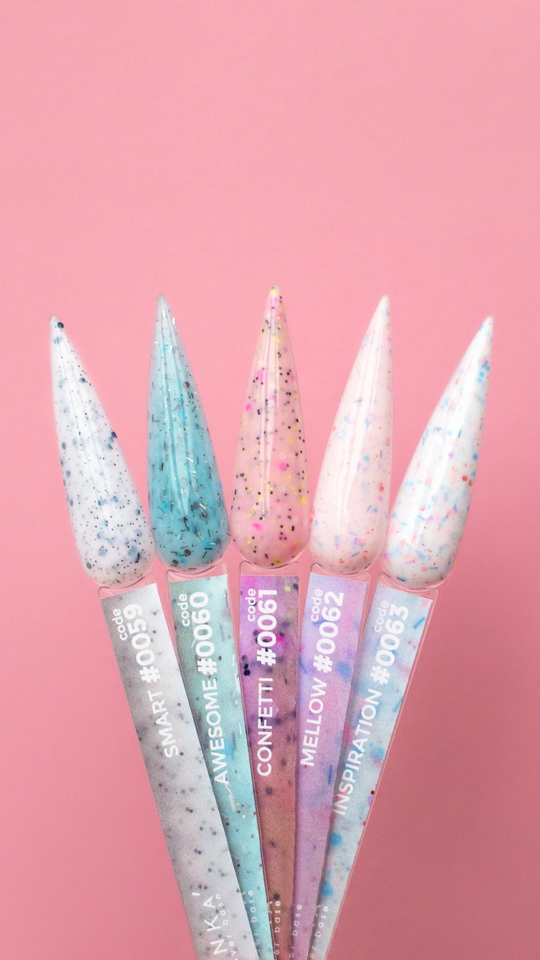 Cover Base DNKa' 30 ml #0061 Confetti