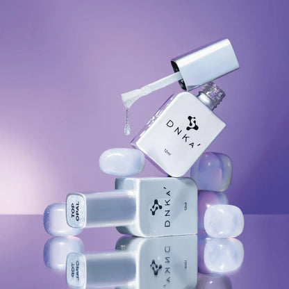 Top Coat DNKa' Opal 12 ml: botellas con efecto ópalo